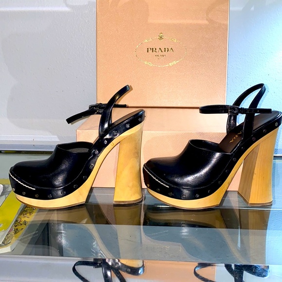 Prada Heels - Picture 3 of 9